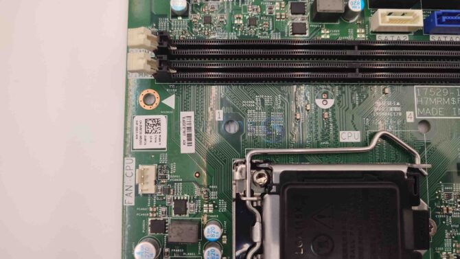 Dell Vostro 3670 / Dell Inspiron 3670 Motherboard 17529-1 / 0HVPDY / 0H4VK7 / 0V8F20 / 0R6JMP - Image 3