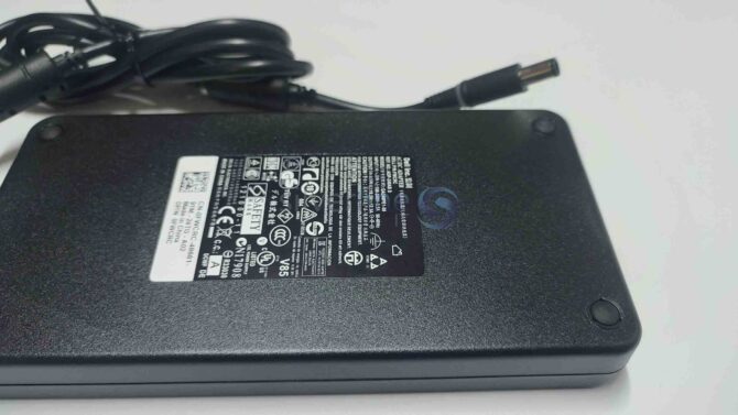 DELL LAPTOP POWER ADAPTER -240W L 0FWCRC - Image 2