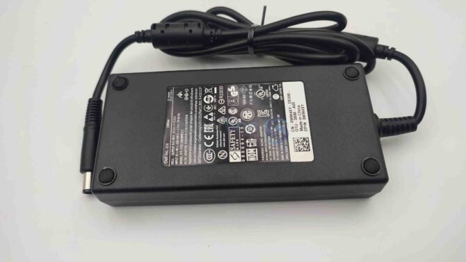 DELL LAPTOP POWER ADAPTER - L 180W