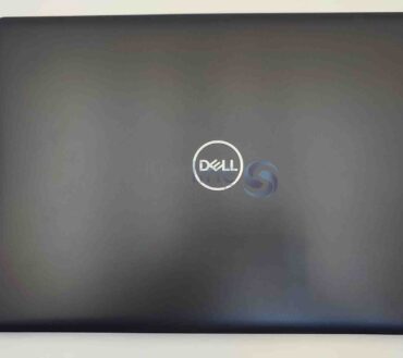 Dell Latitude 3590 E3590 LCD Back Cover 0PVR6J / 0CNF95 / 0R844Y