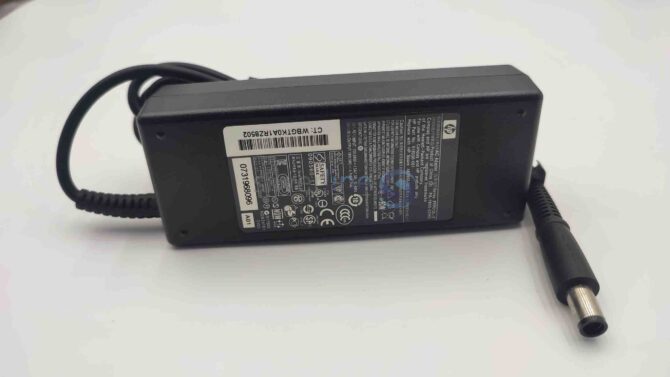 HP LAPTOP POWER ADAPTER - L 90W - Image 3