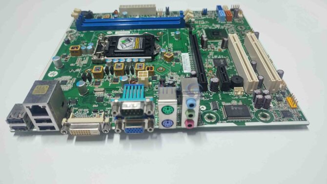 HP Pro 3330MT Motherboard 660512-001 702644-001 694617-001 - Image 2