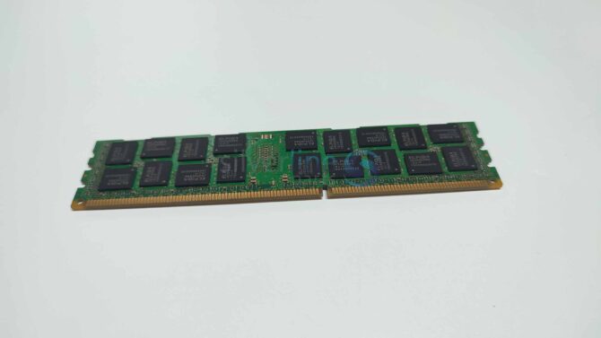 HPE-16GB-(1x16GB)-Dual-Rank-x4-PC3L-10600-(DDR3-1333)-Registered-CAS-9-LP-Memory-Kit-647901-B21-/-647653-081-/-664692-001-/-647901-S21-Hp-Proliant-Server-G8-Series