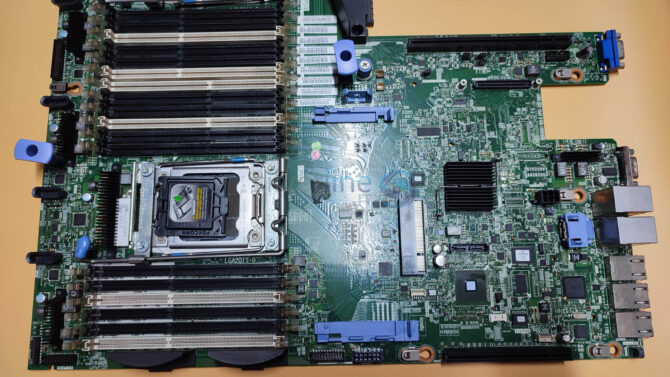 IBM System X3550 M4 Server Motherboard 00AM409 00Y8640 00Y8375 94Y7586 00D4090 00J6192 00W2445 - Image 3