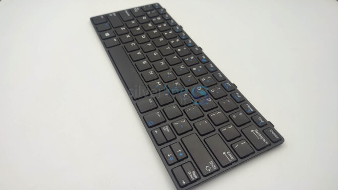 Dell Latitude / 3380/ 3180 / 3189 Keyboard (with Frame) 0343NN