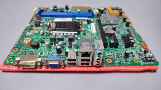 LENOVO Edge71 IH61M CIH61MI V1.0 V4.2 DDR3 LGA1155 Motherboard 03T8157 / 03T6677 / 03T6221 - Image 2