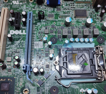 Dell Optiplex 790 / 990 MT / (DT) Motherboard 0VNP2H / 0V5HMK / 06D7TR / 02VM2Y / 0GMRY7 / 04VF8V