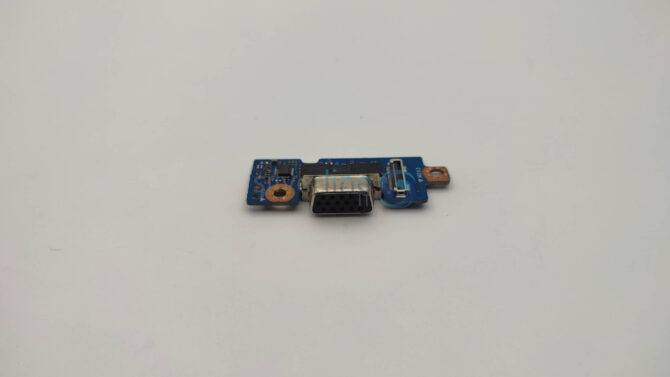 Dell Latitude 3490 3590 Daughterboard VGA Board LS-F117P / 05C01V - Image 3