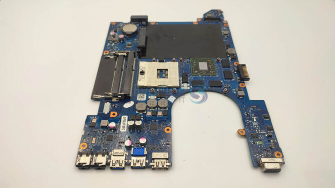 Dell Inspiron 7520 / 5520 Intel Motherboard 0DNMM8 LA-8241P - Image 2