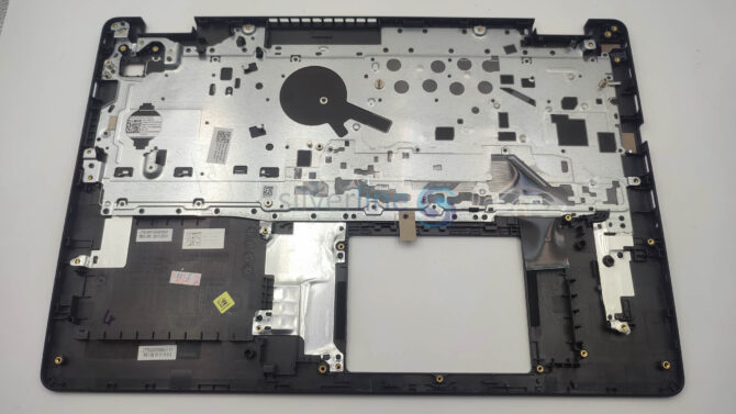 Dell Vostro 3500 / 3501 USB-C Palmrest With Keyboard 0KKF0M / 43C26 - Image 2