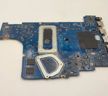 DELL INSPIRON 5570 5770 MOTHERBOARD I7-8550U AMD R7 0Y8YF0
