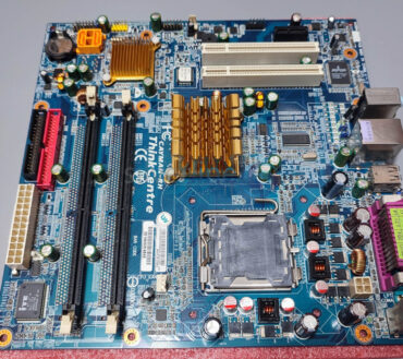 IBM A52 MOTHERBOARD 41D2471