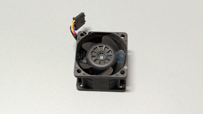 Dell ProwerEdge R210 / R210 II Server Cooling Fan 0W7GXP 0PT4MM