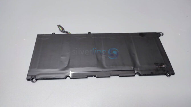 Dell XPS 13 9343 Laptop Battery 7.4V 52Wh JD25G 0N7T6 0DRRP RWT1R