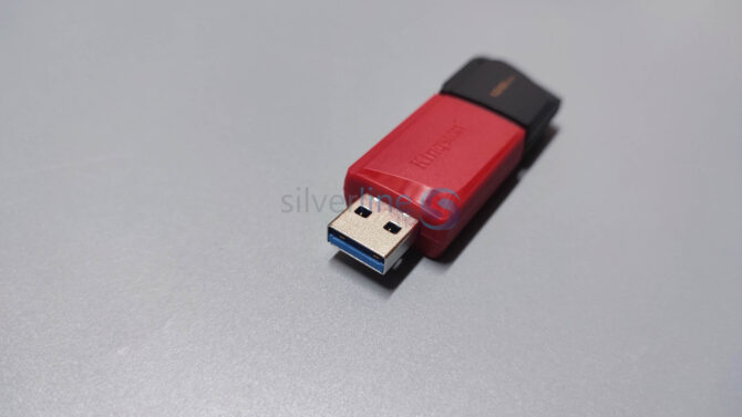 KINGSTON 128GB USB 3.2' -DTX1 PEN DRIVE