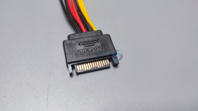 15 PIN Sata Power Cable Male To Female 2 SATA Splitter - Image 2